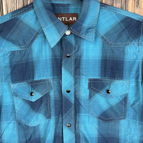 Pintlar Boys Plaid Button Downwn Shirt- Size Large - Picture 2 of 12